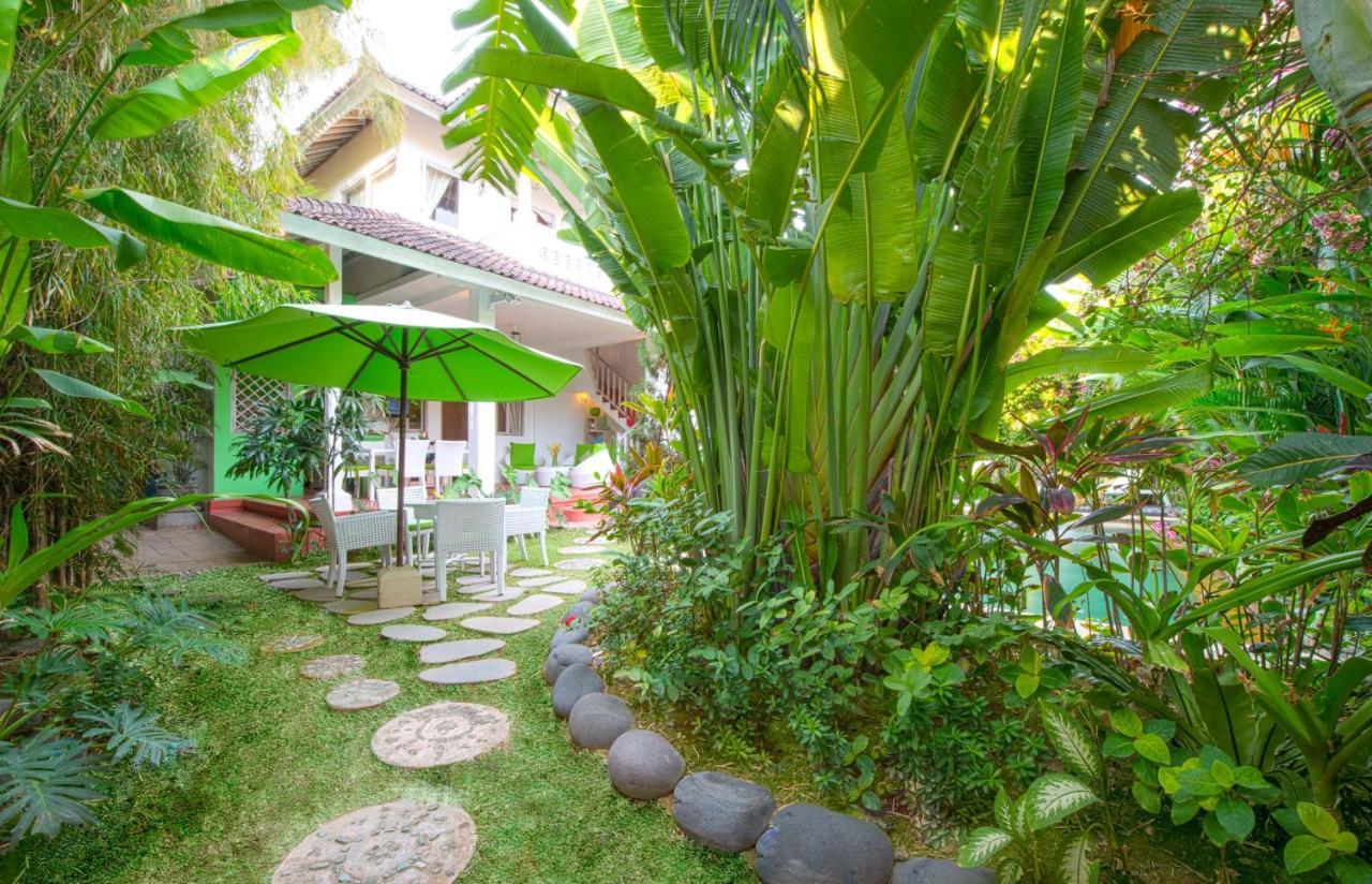 Villa Enjoy - Seminyak Center Exterior foto